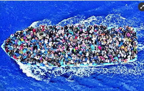সাগরপথে অবৈধভাবে ইতালি যাত্রায় তৃতীয় শীর্ষে বাংলাদেশিরা