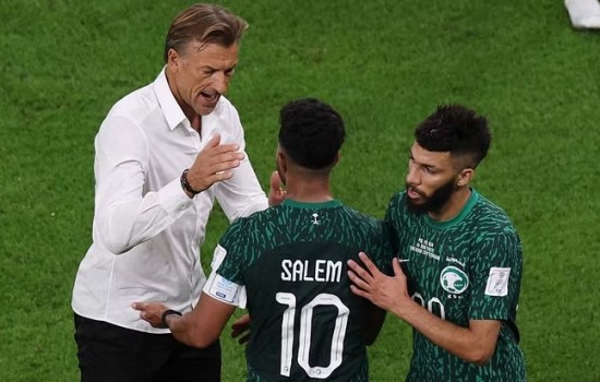 ইতিহাস গড়ার অপেক্ষায় সৌদি আরব