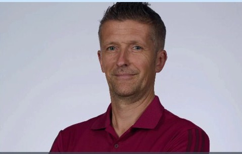 যার বাঁশিতে শুরু হবে ফুটবল বিশ্বকাপ