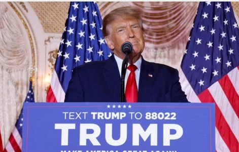 ফের মার্কিন প্রেসিডেন্ট নির্বাচনে প্রতিদ্বন্দ্বিতার আনুষ্ঠানিক ঘোষণা দিলেন ট্রাম্প