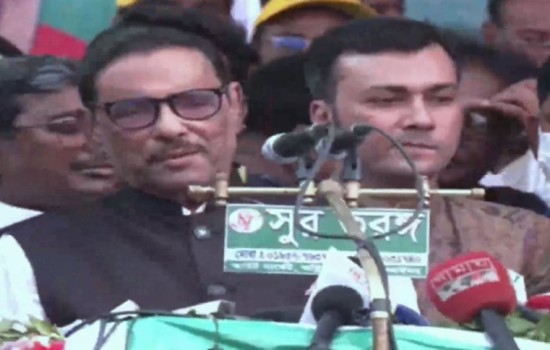 এয়ারপোর্টে নেমে দেখি বিলবোর্ডে আমার নামটাও ভুল: কাদের