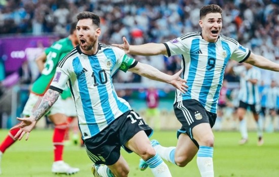 স্বস্তির জয়ে বিশ্বকাপের আশা বাঁচিয়ে রাখল আর্জেন্টিনা