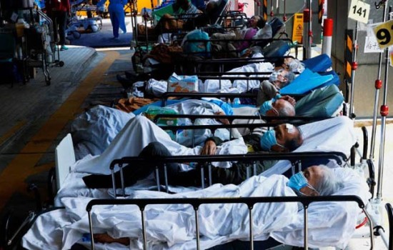 চীনে ২০ দিনেই ২৫ কোটি মানুষ করোনায় আক্রান্ত!