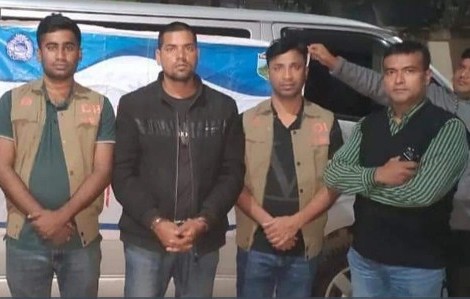 রাজশাহীতে আরও এক নকল প্রসাধনী কারখানার সন্ধান