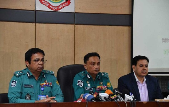 আইন অমান্য করে সমাবেশ করলে বিএনপির বিরুদ্ধে সর্বোচ্চ ব্যবস্থা : ডিএমপি কমিশনার