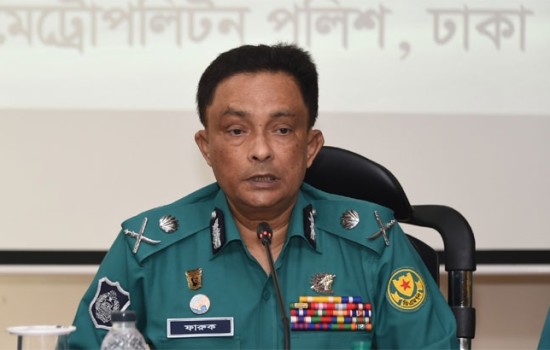 বিএনপি অফিসে ককটেল নিয়ে যা বললেন ডিএমপি কমিশনার