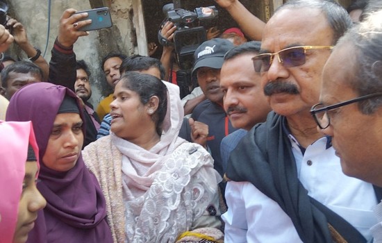 সরকার মানবাধিকার লঙ্ঘন করছে : গয়েশ্বর