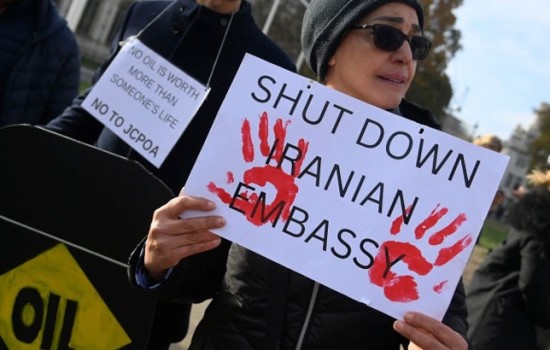 তেহরানে বিক্ষোভ দমনে প্রথম মৃত্যুদণ্ড কার্যকর