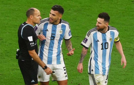 গুরুত্বপূর্ণ ম্যাচে এই ধরনের রেফারিকে দায়িত্ব দেওয়াই উচিত হয়নি : মেসি