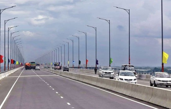 ৬ মাসে পদ্মা সেতুর আয় ৩৯৫ কোটি টাকা