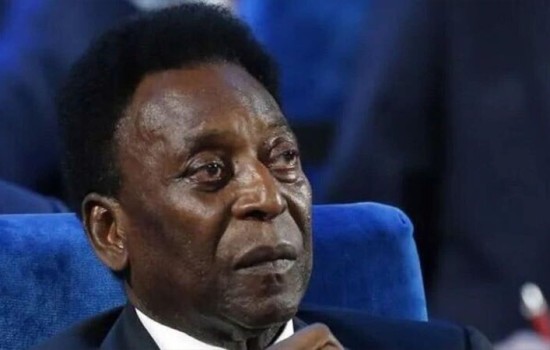 পেলের অবস্থার আরও অবনতি, থেরাপিতেও দিচ্ছেন না সাড়া