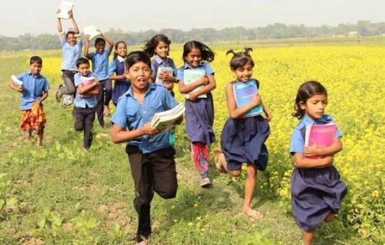 আজ আন্তর্জাতিক শিক্ষা দিবস