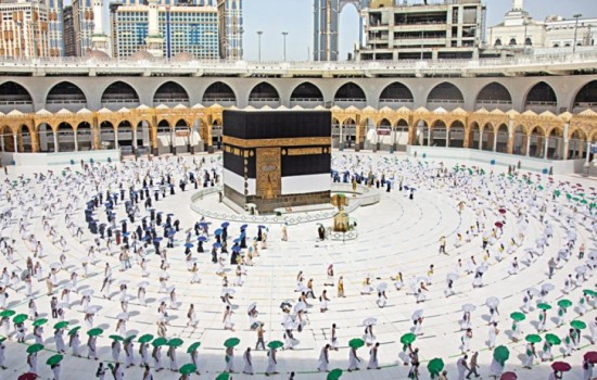 বাংলাদেশ থেকে এ বছর হজে যেতে পারবেন ১ লাখ ২৭ হাজার ১৯৮ জন