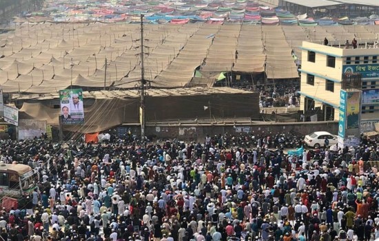 লাখো মুসল্লির অংশগ্রহণে তুরাগতীরে জুমার নামাজ অনুষ্ঠিত