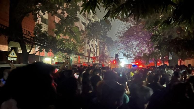 ঢাকার গুলশানের বহুতল ভবনে আগুনে নিহত এক, গুরুতর আহত ৩