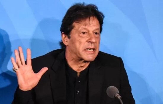 গ্রেফতার হতে পারেন ইমরান খান