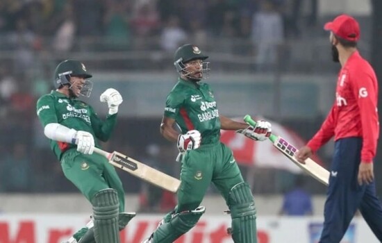 বিশ্বচ্যাম্পিয়ন ইংল্যান্ডকে হারিয়ে ইতিহাস গড়ল টাইগাররা