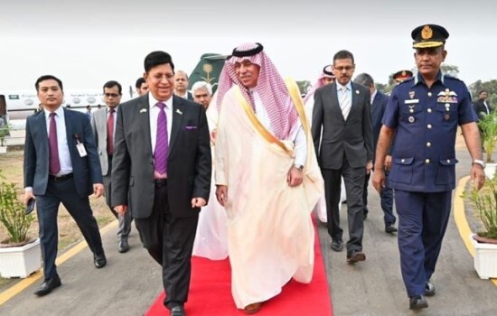 সৌদি বাণিজ্যমন্ত্রী ঢাকায়