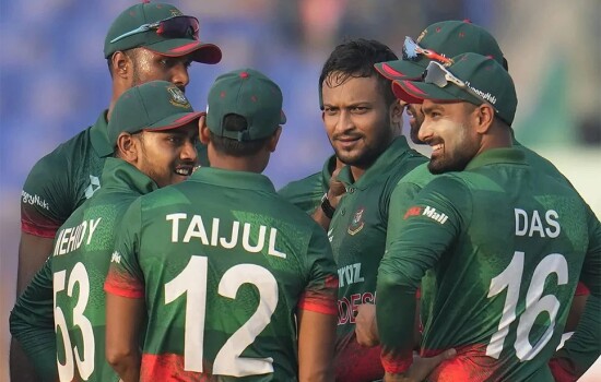 বড় ব্যবধানে ইংল্যান্ডকে হারাল বাংলাদেশ