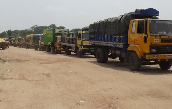 ‘ঈদের আগে ৩ দিন নির্মাণ সামগ্রীবাহী ট্রাক চলাচল বন্ধ’