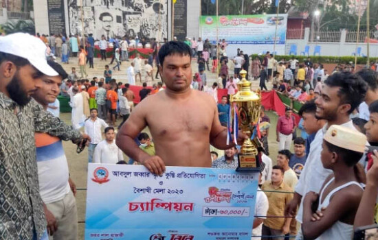 জব্বারের বলীখেলায় চ্যাম্পিয়ন কুমিল্লার শাহজালাল