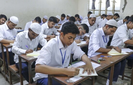 এসএসসির প্রথম দিনে অনুপস্থিত ৩১ হাজার ৪৪৭, বহিষ্কার ২০