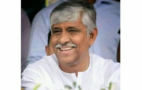 গাজীপুর সিটিতে নৌকা পেলেন আজমত উল্লা খান