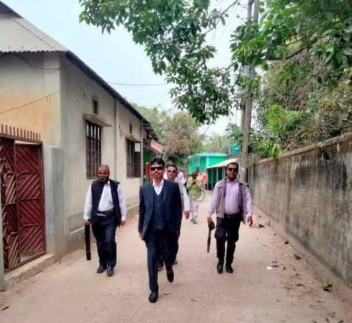 হাইকোর্টের নিষেধাজ্ঞা উপেক্ষিত….. রূপগঞ্জে শিক্ষা প্রতিষ্ঠান গাজীর মুঠোয় জিম্মি, মুক্তি চায় অভিভাবকগণ