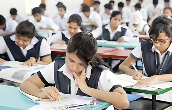 ছয় বোর্ডের রবি ও সোমবারের এসএসসি পরীক্ষা স্থগিত