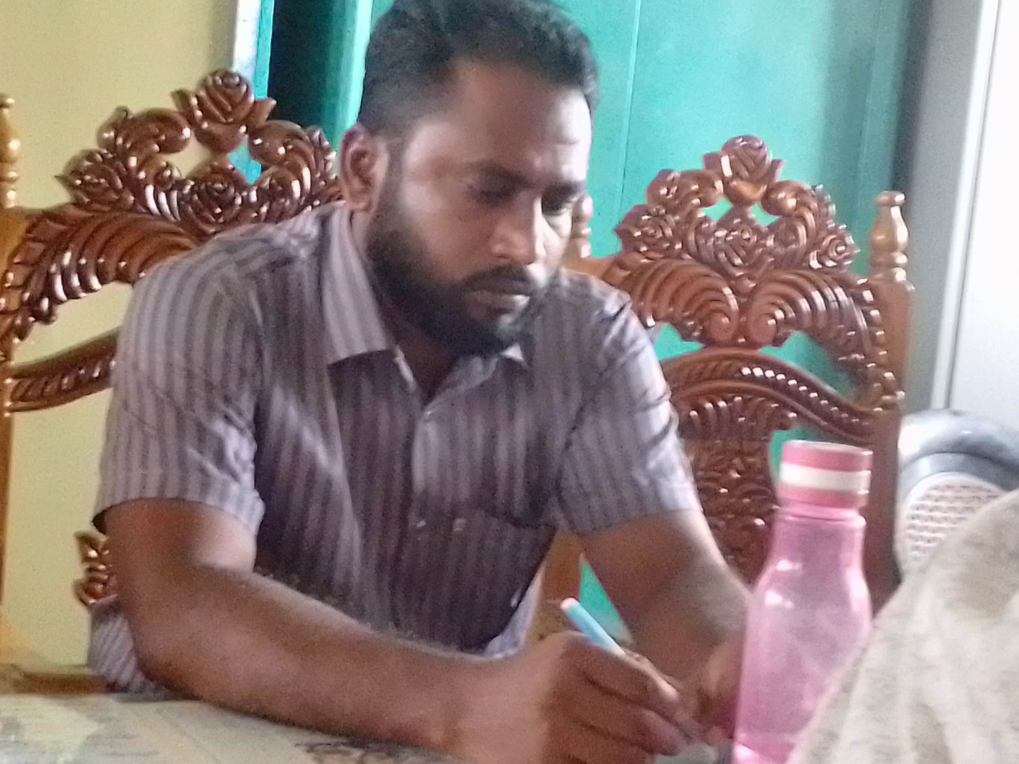 শেরপুর ররোয়া স.প্রা. বিদ্যালয়ের প্রধান শিক্ষকের বিরুদ্ধে তৃতীয় শ্রেণীর ছাত্রীর সাথে ধর্ষণ চেষ্টার অভিযোগ