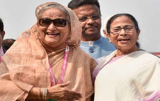 শেখ হাসিনাকে আম পাঠাচ্ছেন মমতা