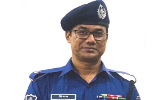 আলোচিত সেই অতিরিক্ত পুলিশ সুপার বরখাস্ত