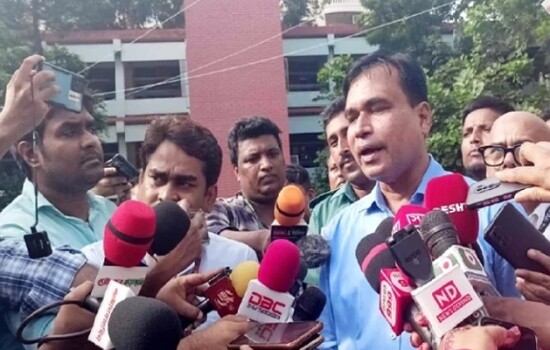 ভিডিও ফুটেজ দেখে হামলার বিষয়ে ব্যবস্থা নেওয়া হবে: রিটার্নিং কর্মকর্তা