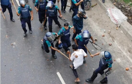 বিএনপির কর্মসূচিতে পুলিশি ভূমিকা নিয়ে বিদেশি মিডিয়া যা বলছে