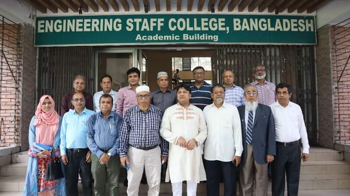 প্রস্তাবিত আইইবি প্রকৌশল ও প্রযুক্তি বিশ্ববিদ্যালয় পরিদর্শনে ইউজিসি