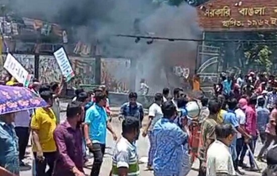 মিরপুরে বিএনপি-ছাত্রলীগ পাল্টাপাল্টি ধাওয়া