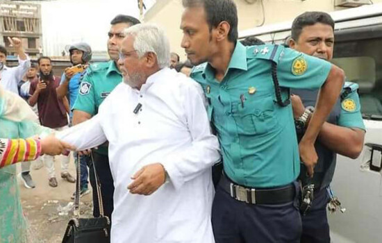 আমানকে দেখতে হাসপাতালে প্রধানমন্ত্রীর প্রতিনিধি দল