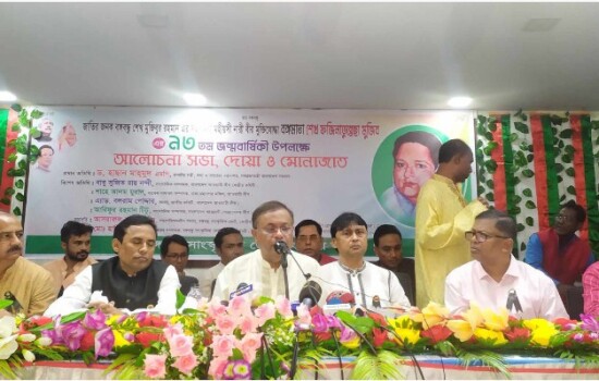 গণতন্ত্রের পথে হাঁটলে বিএনপি’র লাভ হবে : তথ্যমন্ত্রী