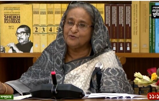 দুয়ার খুলল বহু প্রতীক্ষিত সর্বজনীন পেনশনের