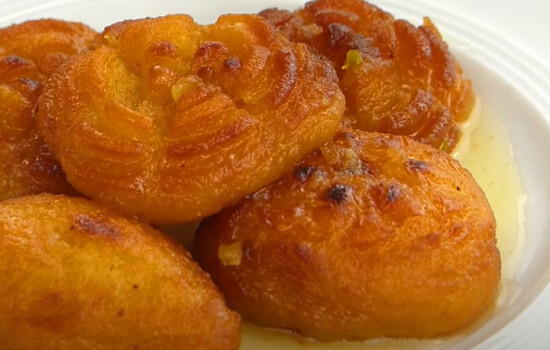 রসালো তালের পাকন পিঠা