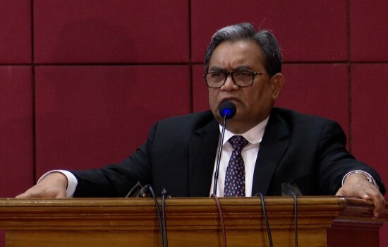 বঙ্গবন্ধু হত্যার কুশীলবদের শনাক্ত করা উচিত: প্রধান বিচারপতি