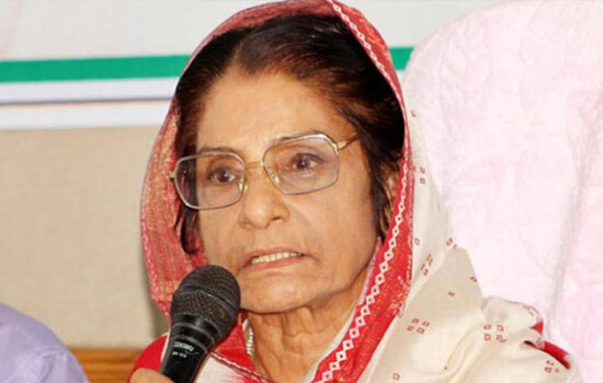 চিকিৎসা শেষে দেশে ফিরেছেন রওশন এরশাদ