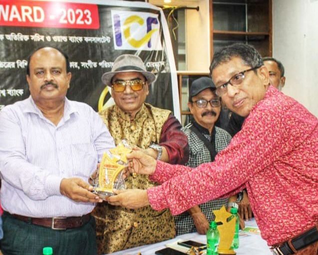 ইন্টারন্যাশনাল কালচারাল ফোরাম আইসিএফ আয়োজিত মিরপুর ডিওএইচএস শপিং কমপ্লেক্স কমার্শিয়াল স্পেস প্রাঙ্গণে শোকাবহ আগস্টের তাৎপর্য আলোচনা