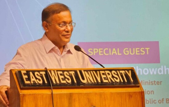 আমাদের সরকার তথ্যের অবাধ প্রবাহে বিশ্বাস করে : হাছান মাহমুদ