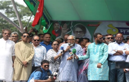 উন্নয়ন হয়েছে আ. লীগ নেতাদের, শেষ হচ্ছে সাধারণ মানুষ: নজরুল ইসলাম