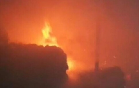 রূপগঞ্জে তুলার গোডাউনে অগ্নিকান্ড