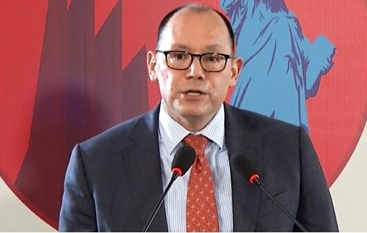 সম্পাদক পরিষদের চিঠির জবাবে পিটার হাসের বক্তব্য