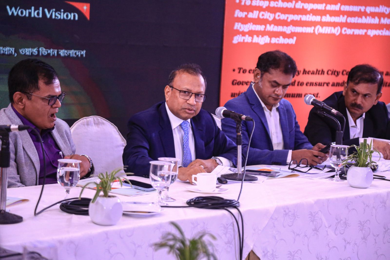 কিশোর কিশোরীদের যৌন ও প্রজনন স্বাস্থ্য সেবা টেকসই উন্নয়নের জন্য গুরুত্বপূর্ণ – স্থানীয় সরকার মন্ত্রী