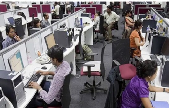 বৃহস্পতিবার থেকে ৩ দিনের ছুটিতে দেশ