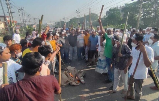 আ.লীগ-পুলিশ ও বিএনপি সংঘর্ষে রণক্ষেত্র আড়াইহাজার